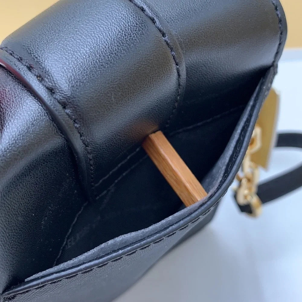 MICHAEL KORS Carmen NS Small Phone Crossbody Bag Black color - Picture 11 of 16